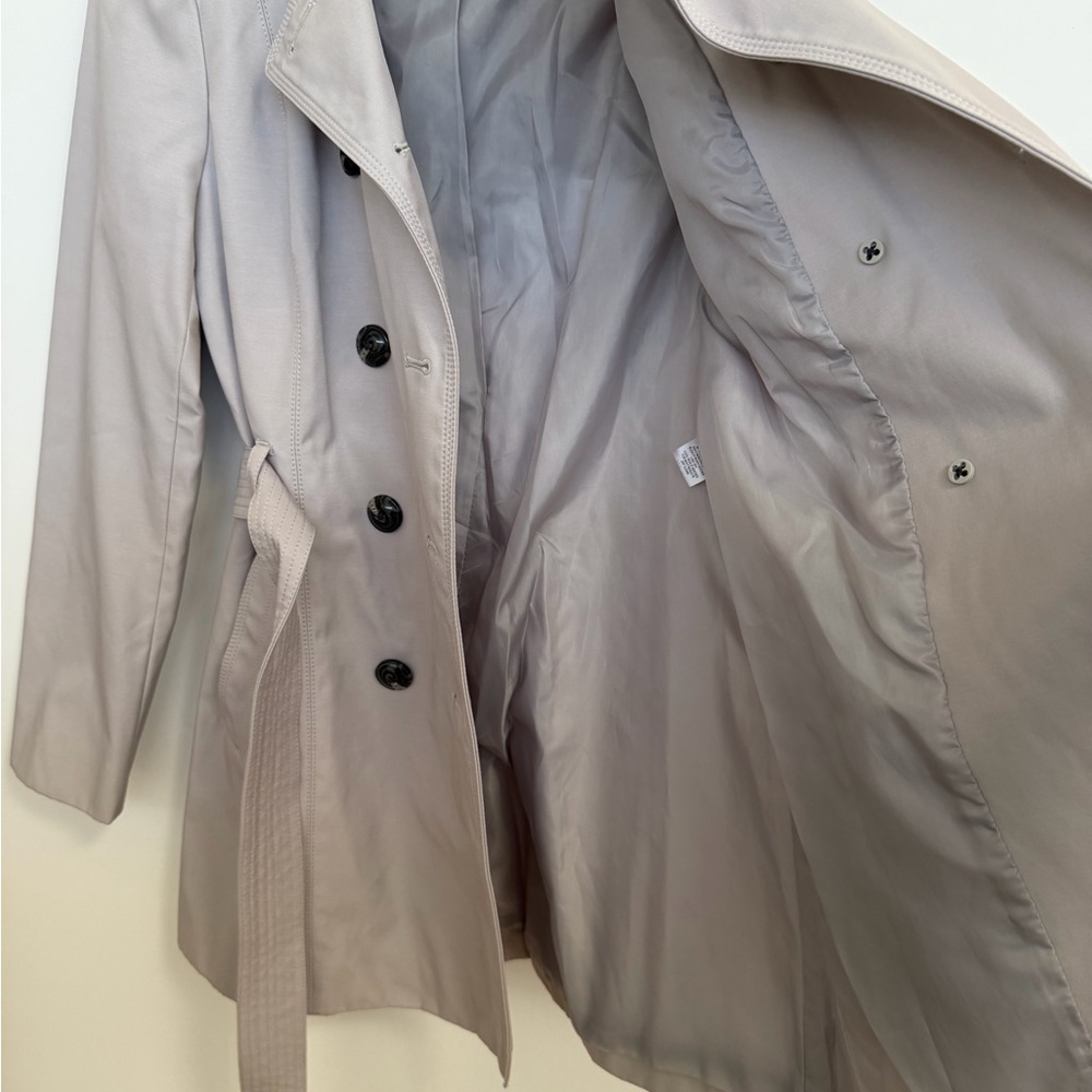 Marc New York Light Gray / Tan Double-Breasted Classic Minimalist Trench Coat - Picture 12 of 16